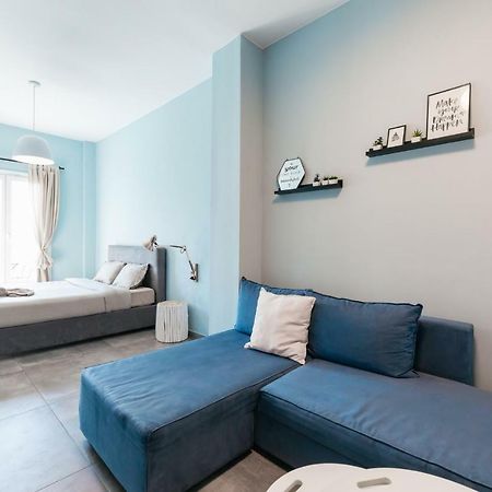 Modern White Tower Apartment Salonicco Esterno foto