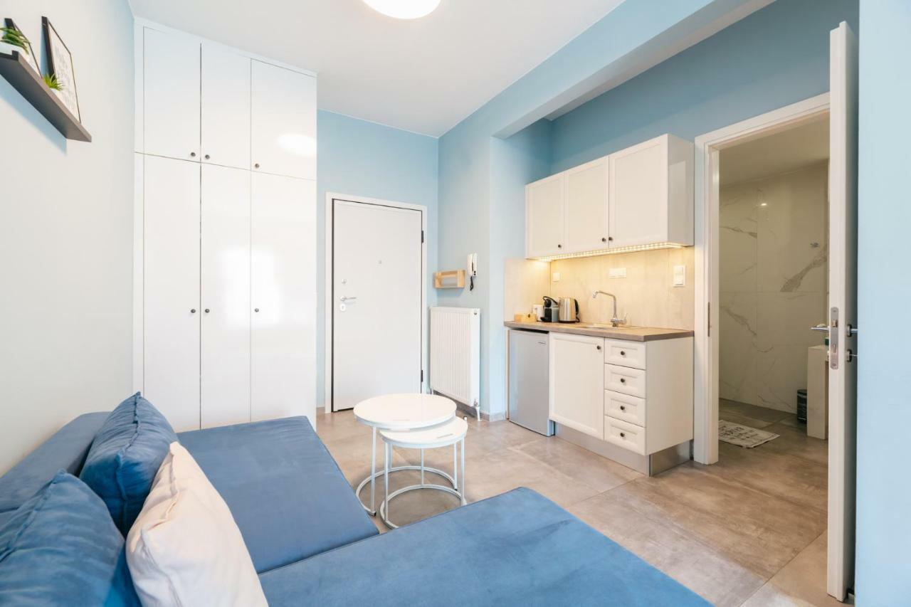 Modern White Tower Apartment Salonicco Esterno foto
